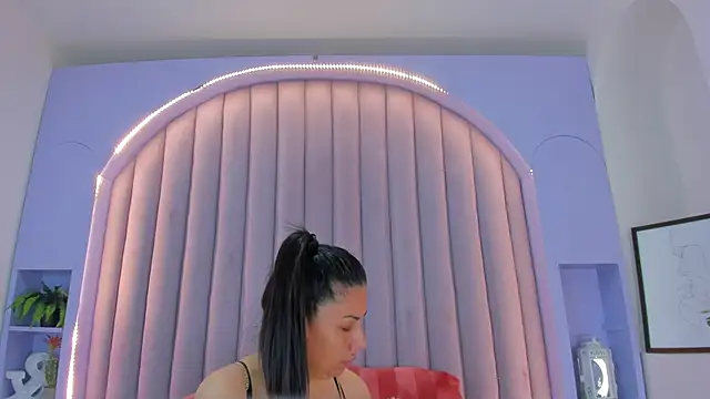 JaylaScott   online show from February 22, 2026, 11:53 am