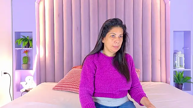 JaylaScott   online show from March 24, 2026, 11:37 am