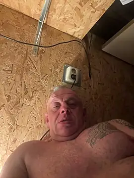 Snapshot of JakubW79 chatting on March 23, 2025, 2:37 am JakubW79 online show from March 23, 2025, 2:37 am