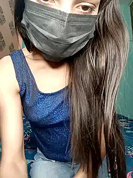 Snapshot of poojaji690 chatting on February 7, 2025, 6:24 am poojaji690 online show from February 7, 2025, 6:24 am