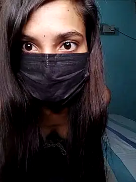 Snapshot of poojaji690 chatting on February 14, 2025, 6:12 am poojaji690 online show from February 14, 2025, 6:12 am