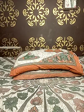 Snapshot of poojaji690 chatting on October 2, 2025, 5:47 am poojaji690 online show from October 2, 2025, 5:47 am