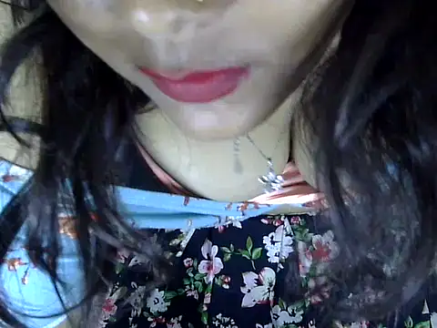 Snapshot of Kinjal_patel01 chatting on May 5, 2026, 6:38 pm Kinjal patel01 online show from May 5, 2026, 6:38 pm