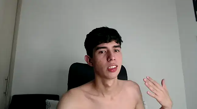 Andy hot19 online show from January 19, 2025, 11:53 pm