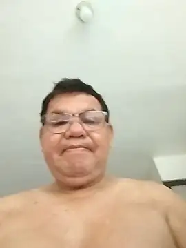Snapshot of catatunboculion chatting on June 24, 2026, 10:58 am catatunboculion online show from June 24, 2026, 10:58 am