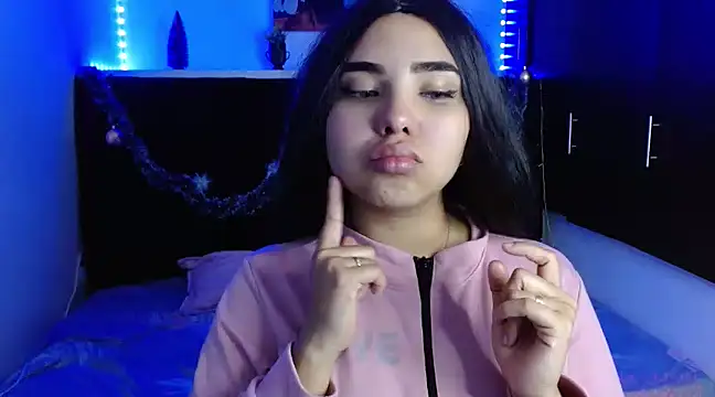 Miapeyton online show from December 23, 2024, 3:44 pm