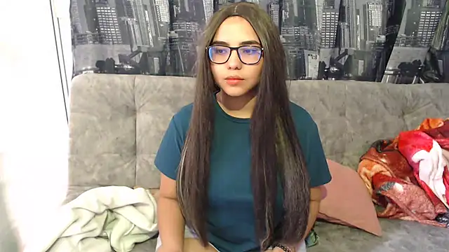 Miapeyton online show from January 29, 2025, 3:37 pm