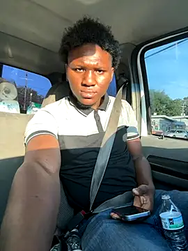 Snapshot of Festivitiesking1 chatting on September 18, 2025, 12:29 pm Festivitiesking1 online show from September 18, 2025, 12:29 pm