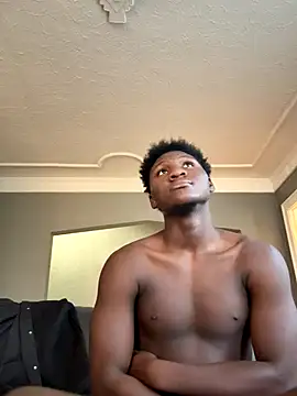 Snapshot of Festivitiesking1 chatting on October 12, 2025, 2:05 pm Festivitiesking1 online show from October 12, 2025, 2:05 pm