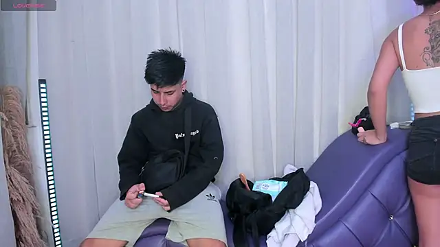 Snapshot of Yourslust_ chatting on November 13, 2025, 8:30 pm Yourslust online show from November 13, 2025, 8:30 pm