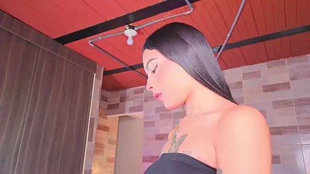 Dolcee zoe online show from February 18, 2026, 9:33 pm