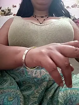 Snapshot of cute-mahek chatting on April 2, 2026, 6:38 pm cute-mahek online show from April 2, 2026, 6:38 pm