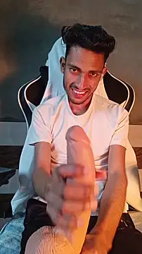 AjaxStar online show from January 8, 2026, 6:48 am