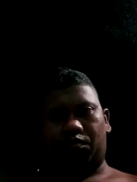 Snapshot of bigghetto1 chatting on February 18, 2026, 4:36 pm bigghetto1 online show from February 18, 2026, 4:36 pm