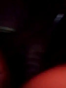 Snapshot of bigghetto1 chatting on April 15, 2026, 12:12 pm bigghetto1 online show from April 15, 2026, 12:12 pm