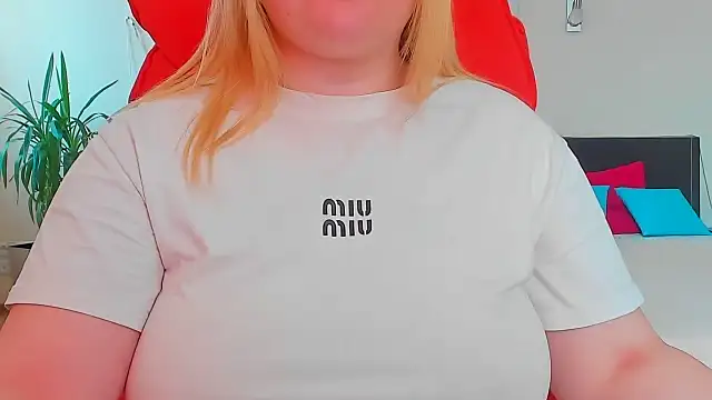 Doliss online show from September 13, 2025, 6:46 am