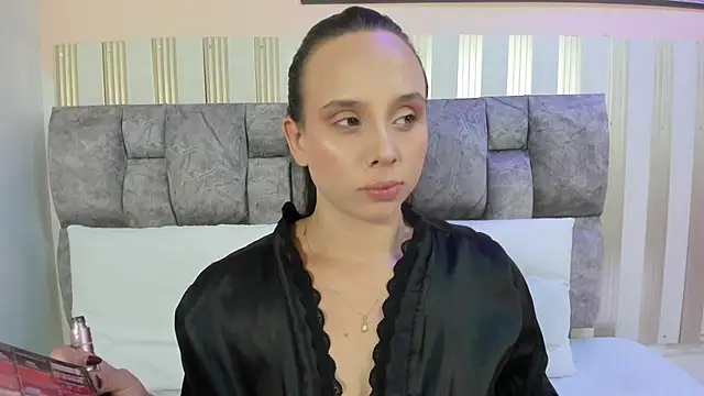 Snapshot of nova_lane chatting on June 27, 2026, 7:52 pm nova lane online show from June 27, 2026, 7:52 pm