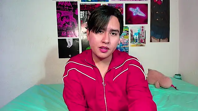 Snapshot of shinji-18 chatting on October 1, 2025, 11:44 pm shinji-18 online show from October 1, 2025, 11:44 pm