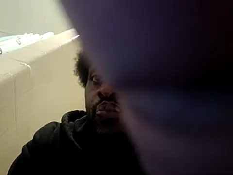 DevinToore online show from November 12, 2025, 6:08 pm