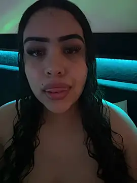 iTrapXXXBACKUP online show from April 23, 2026, 1:51 am