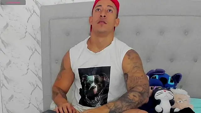 luigiferrara online show from April 5, 2026, 2:47 pm