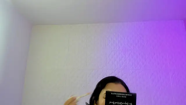 Snapshot of Violetaa_diazz chatting on February 24, 2026, 9:13 pm Violetaa diazz online show from February 24, 2026, 9:13 pm