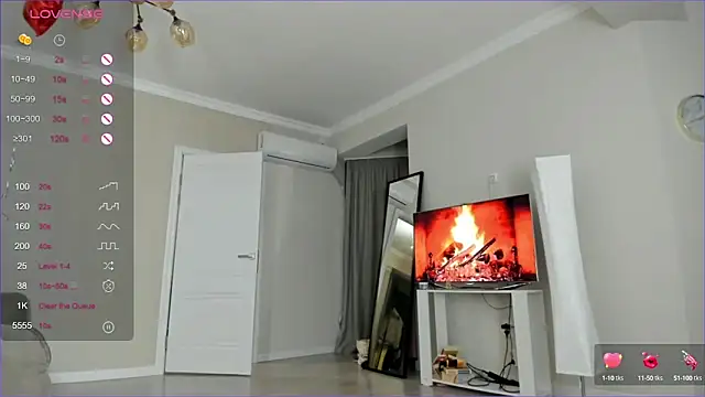 Snapshot of sailorrmoon chatting on March 5, 2025, 5:18 pm sailorrmoon online show from March 5, 2025, 5:18 pm