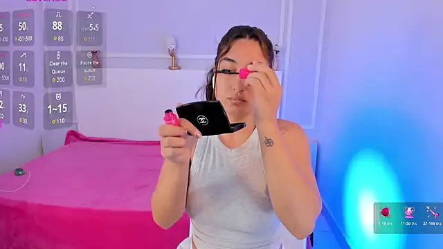 Snapshot of ScarlettWet9 chatting on January 23, 2025, 3:48 am ScarlettWet9 online show from January 23, 2025, 3:48 am