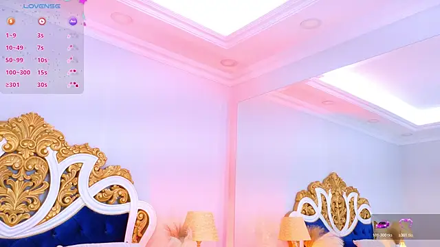 AshleyFerri online show from October 31, 2025, 11:33 am