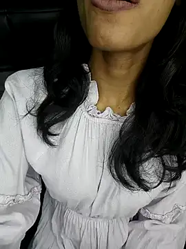 glam goddess online show from December 8, 2024, 2:28 am