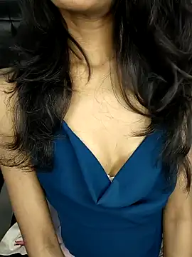 glam goddess online show from January 4, 2025, 8:48 pm