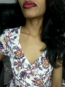 glam goddess online show from January 7, 2025, 11:24 pm