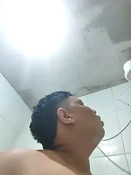 Snapshot of putoso031 chatting on December 16, 2024, 1:10 am putoso031 online show from December 16, 2024, 1:10 am