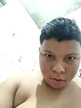 Snapshot of putoso031 chatting on September 22, 2025, 8:00 pm putoso031 online show from September 22, 2025, 8:00 pm