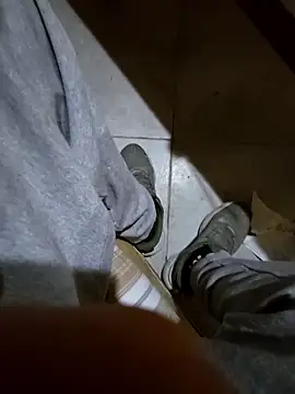 Alexxxmaster1312 online show from December 20, 2025, 11:34 pm