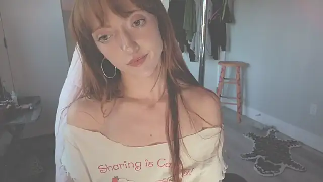 Snapshot of foxxyyyred chatting on May 31, 2026, 2:31 am foxxyyyred online show from May 31, 2026, 2:31 am