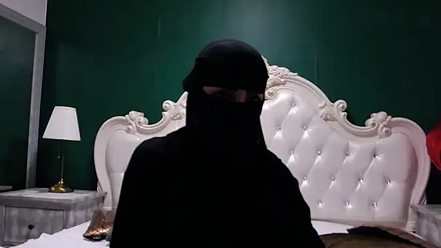 Snapshot of Hajar_Kar chatting on February 24, 2025, 4:49 am Hajar Kar online show from February 24, 2025, 4:49 am