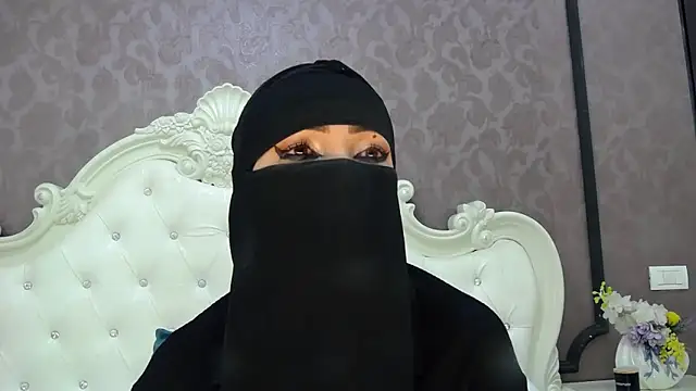 Snapshot of Hajar_Kar chatting on April 3, 2026, 6:11 am Hajar Kar online show from April 3, 2026, 6:11 am
