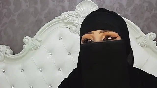 Snapshot of Hajar_Kar chatting on April 28, 2026, 7:24 am Hajar Kar online show from April 28, 2026, 7:24 am