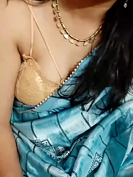 Snapshot of santurmom chatting on March 11, 2025, 6:19 pm santurmom online show from March 11, 2025, 6:19 pm