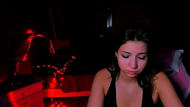 Snapshot of Beg_me_now chatting on December 29, 2024, 9:52 pm Beg me now online show from December 29, 2024, 9:52 pm