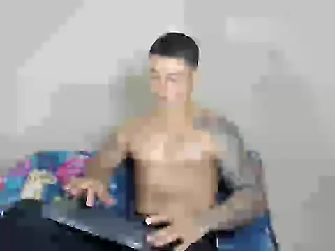 Snapshot of paul_luis chatting on February 28, 2026, 3:18 am paul luis online show from February 28, 2026, 3:18 am