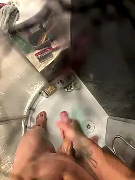 lescro95  online show from November 9, 2025, 4:27 pm