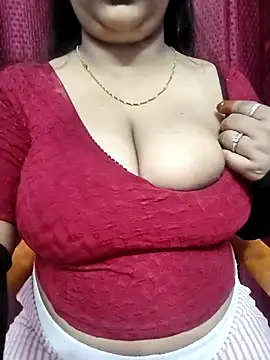 Cute payal0 online show from March 20, 2026, 5:07 pm