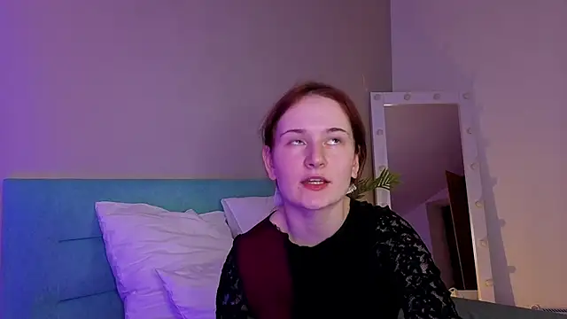 L1ittle kitty  online show from March 20, 2026, 7:24 am