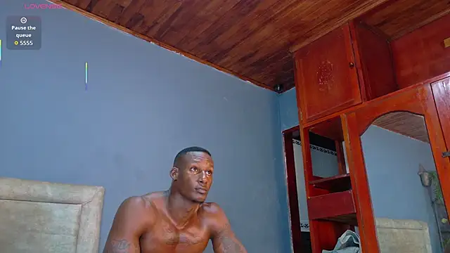 Iker bigdick online show from April 16, 2026, 9:39 pm