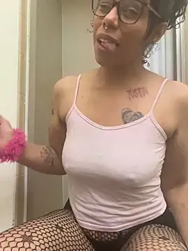 Princess Desirae online show from May 23, 2026, 3:12 am