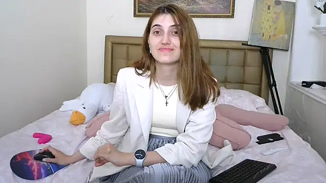 Iren online show from June 16, 2026, 7:16 pm