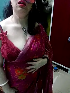 Snapshot of Raja_Ranii chatting on December 10, 2024, 12:27 pm Raja Ranii online show from December 10, 2024, 12:27 pm