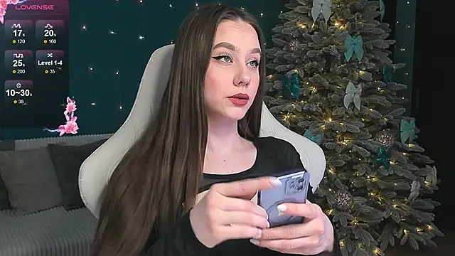 Snapshot of katie_taylorr chatting on February 1, 2025, 10:13 pm katie taylorr online show from February 1, 2025, 10:13 pm